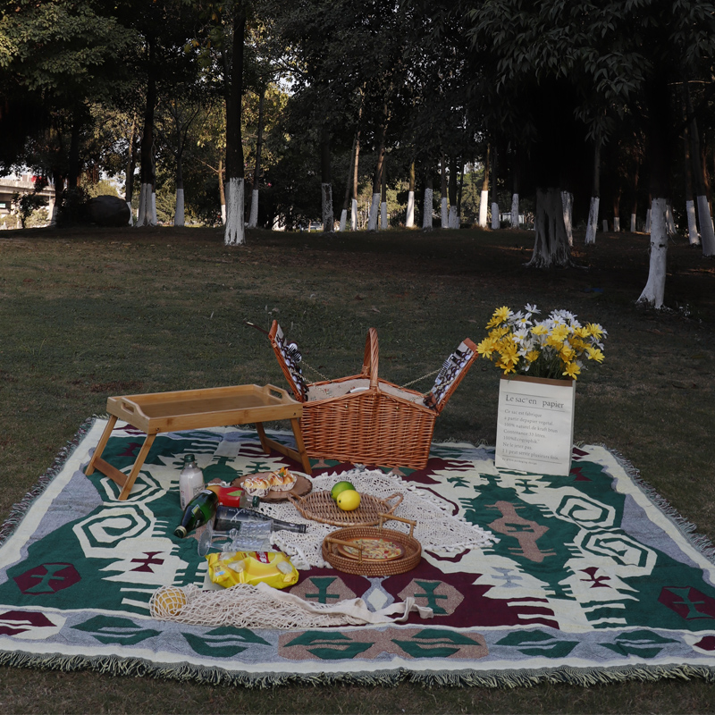 Camping Outdoor Blanket American Geometric Pop Cover Blanket Decorative Leisure Blanket Sofa Blanket Picnic Blanket Line Blanket Picnic Cloth