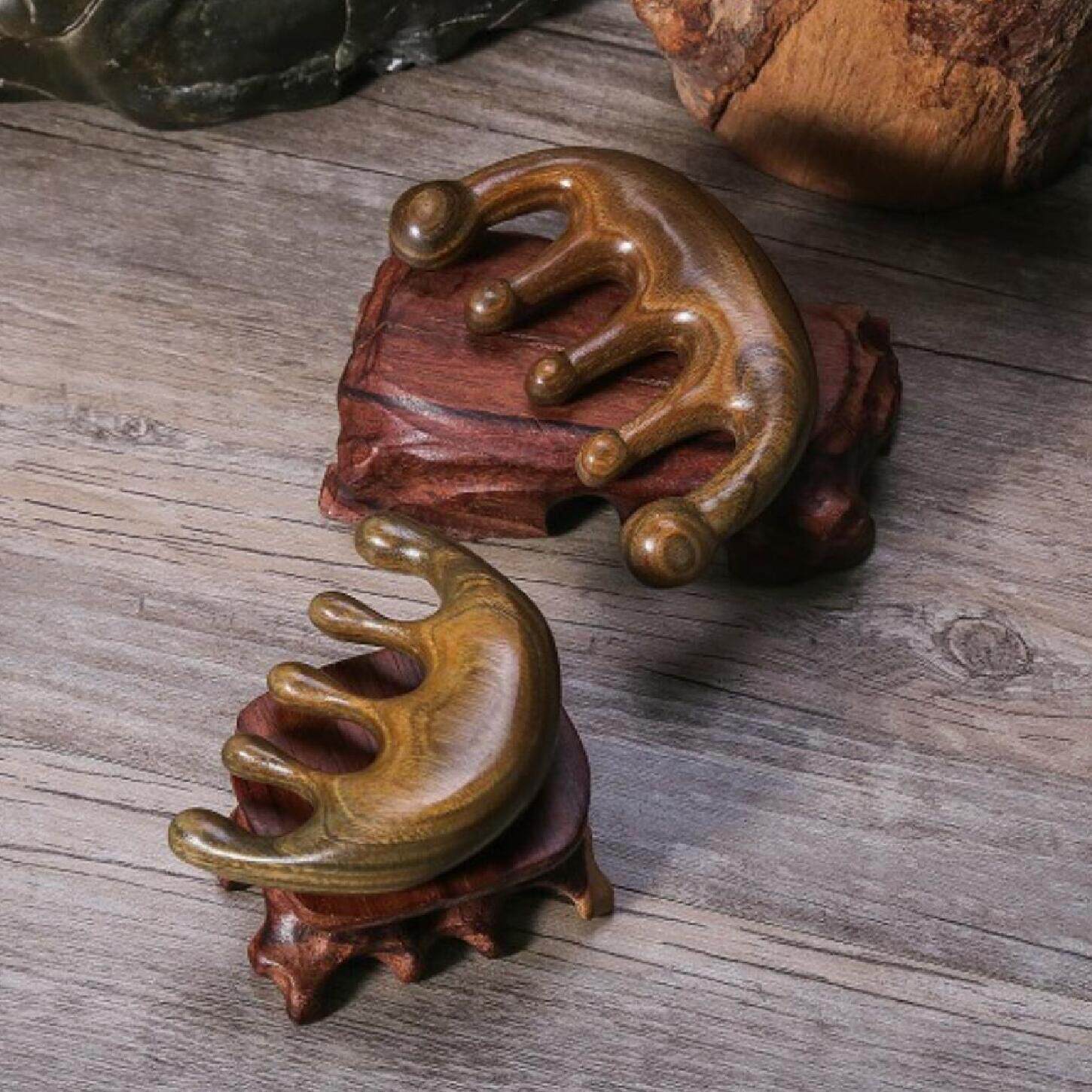 Massage comb green sandalwood head comb hair treatment for male and female scraping scalp to prevent wide tooth brush