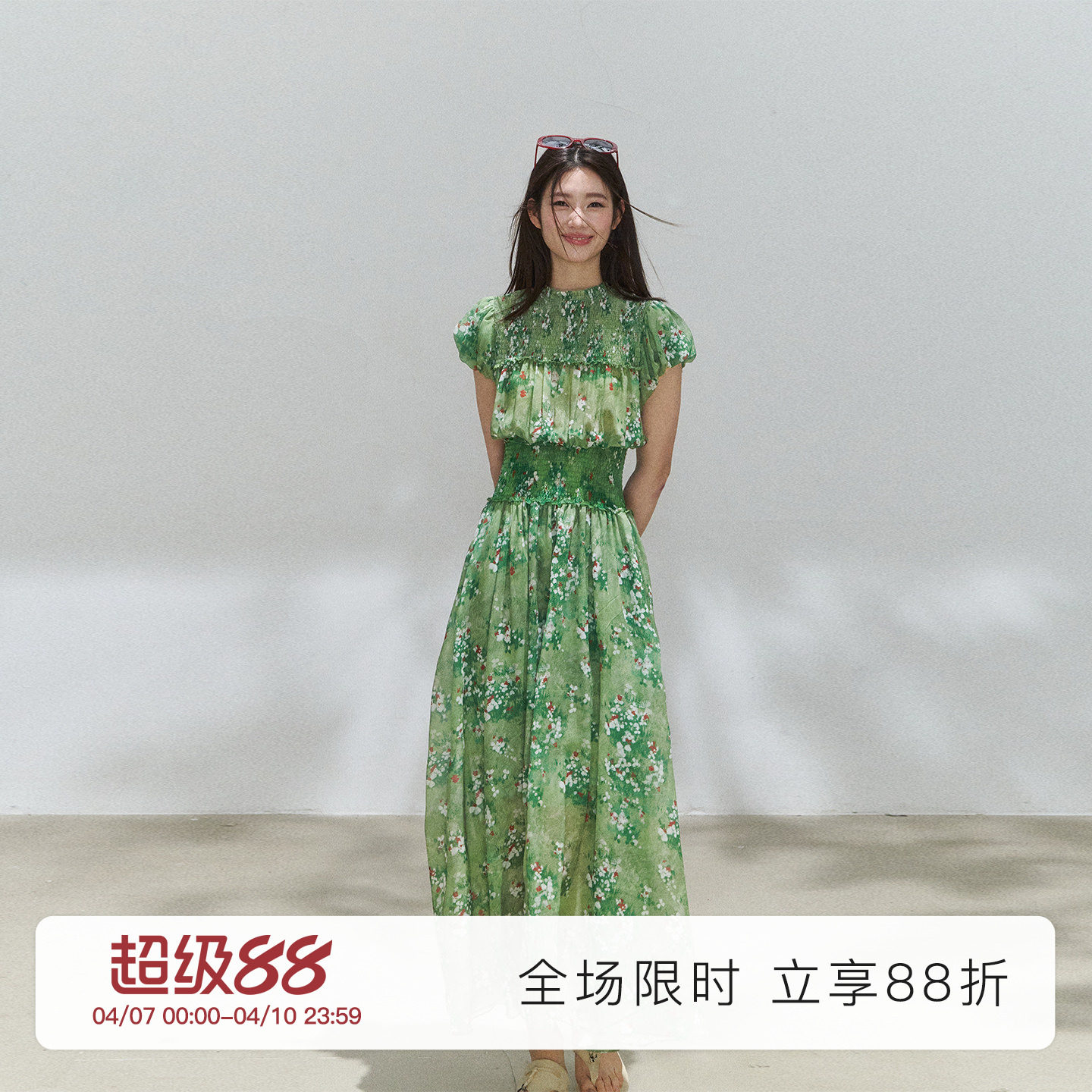 ロマンティックエスケープ「モネ7.0」フレンチエレガンスリゾートスタイルグリーン花柄ドレス伸縮性ウエストフィットドレス