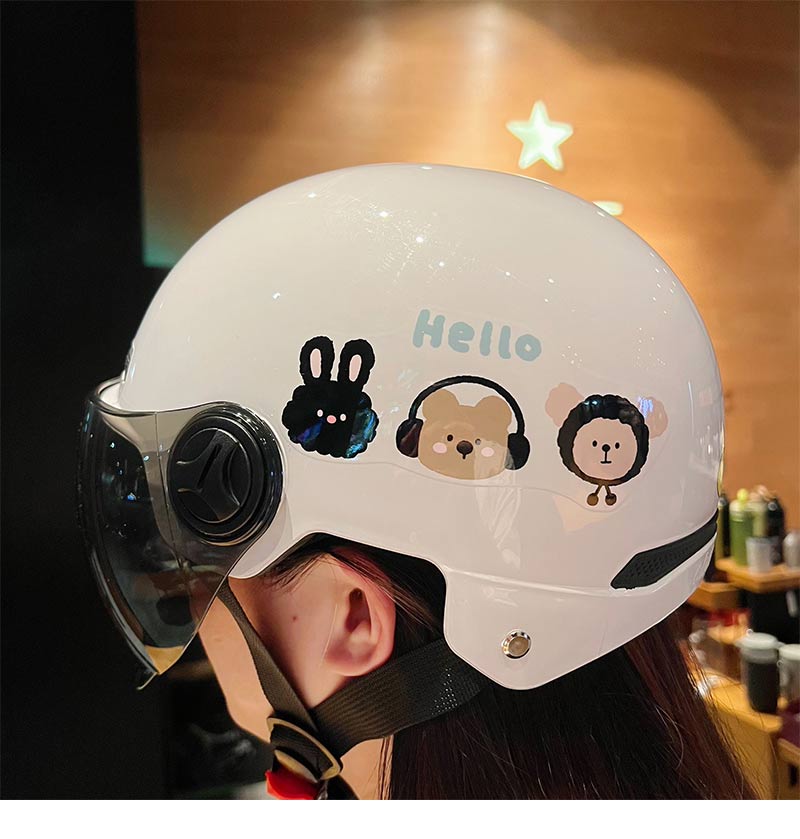 Cute Three Little Ones New National Standard C Certified Electric Vehicle Helmet Simple Women's Motorcycle Safety Helmet Sun Protection