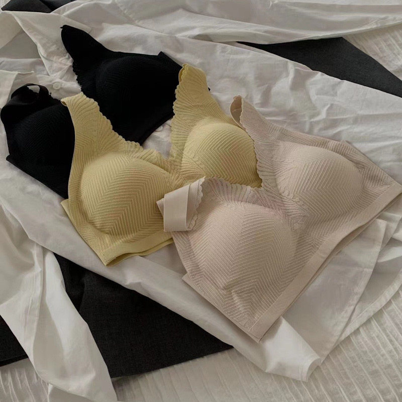 Non-marking vest-style comfortable underwear women's non-steel ring collection natural latex bra small chest thin cup gather sports