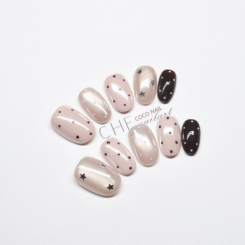 2026 New Handmade Nail Art Wearable Nails Spring Leather Pink Cat Eye Polka Dot Cute Versatile High-End Whitening Effect 1185