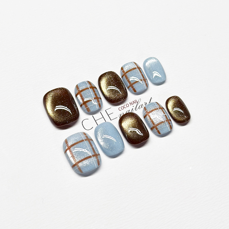 2026 New Handmade Manicure Wearable Nails Retro Blue Plaid Amber Brown Cat Eye Short Style High-End Whitening Effect 1026