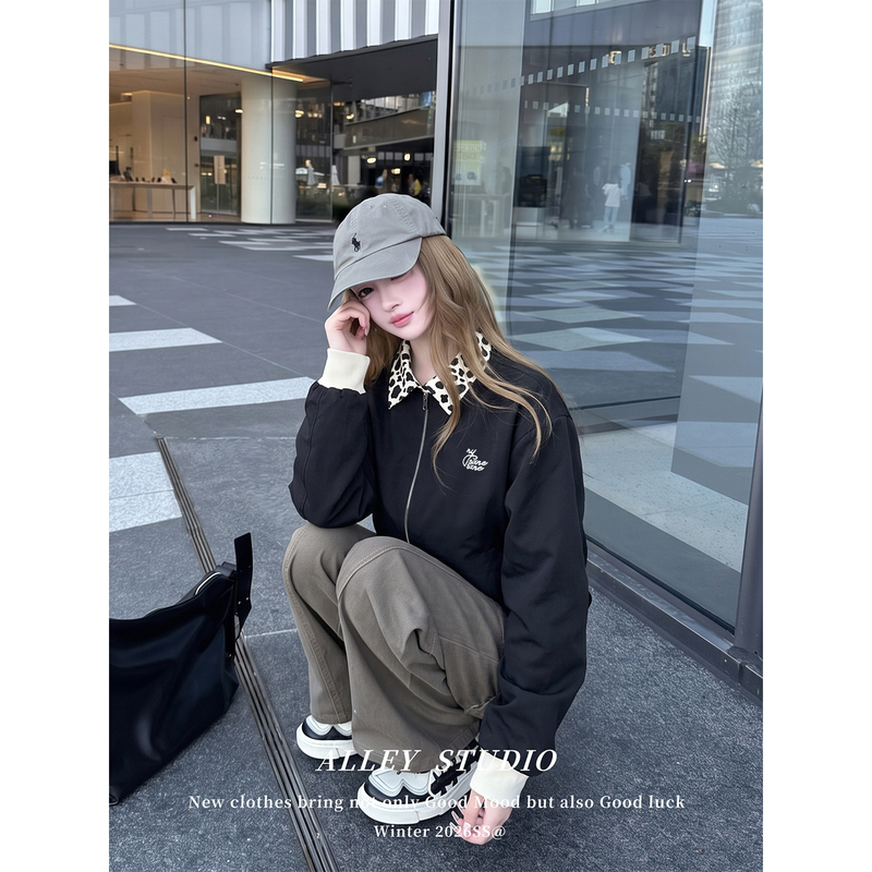 Cow Print Lapel Patchwork Jacket, Water-Resistant, Loose Fit, Embroidered, Color-Blocking Casual Coat for Women, Autumn High-End Style Top