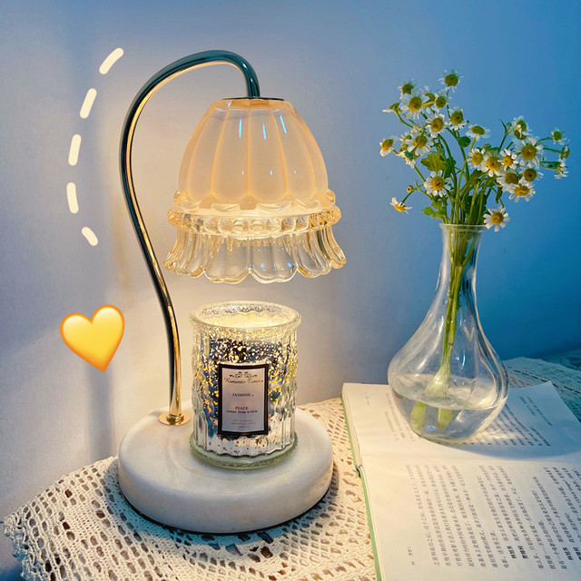 Ins retro melted wax lamp, aromatherapy candle, melted candle lamp, light luxury, Korean kakao bedroom sleeping aid, small table lamp for girls