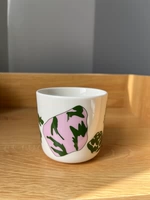 Распроданное издание August Light and Shadow, одиночный портативный компьютер