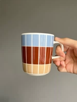 Кружка в сине-коричневую клетку 250мл