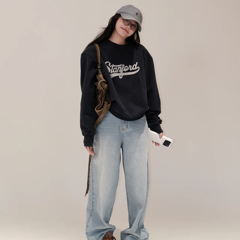 Fuyue Stylish and Versatile Sweatshirt for Early Spring, High-Quality Long-Sleeve, Fashionable Casual Crew Neck, Korean Style Fuyue Stylish and Versatile Sweatshirt for Early Spring, High-Quality Long-Sleeve, Fashionable Casual Crew Neck, Korean Style