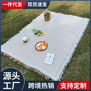Camping blanket outdoor lawn floor mat camping equipment egg roll tablecloth nap cover blanket cross border tent moisture-proof picnic mat Camping blanket outdoor lawn floor mat camping equipment egg roll tablecloth nap cover blanket cross border tent moisture-proof picnic mat