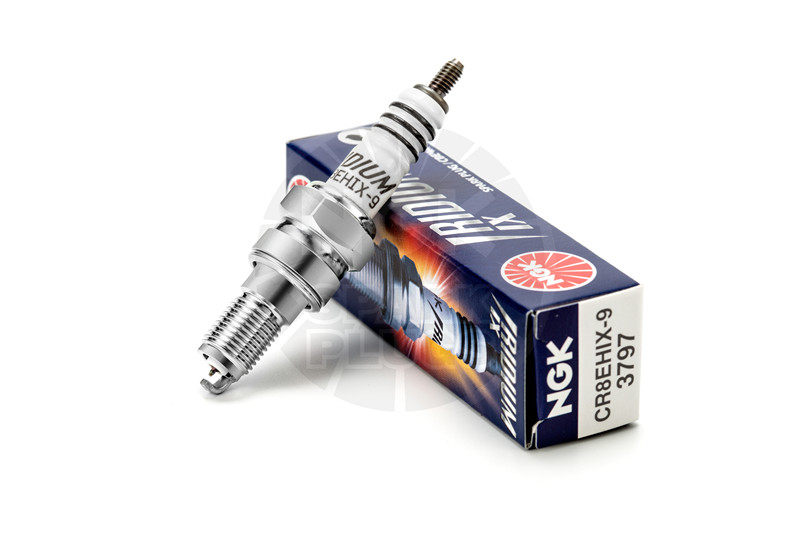 Motorcycle spark plug CR9EH-9 suitable CB400 CB400 CBR250 CBR650 CBF1000 CBF1000 yellow bee-Taobao