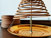 Yi Nian 24-hour large plate incense Handmade natural incense Cedar wood Sandalwood Incense Temple dojo Special occasions