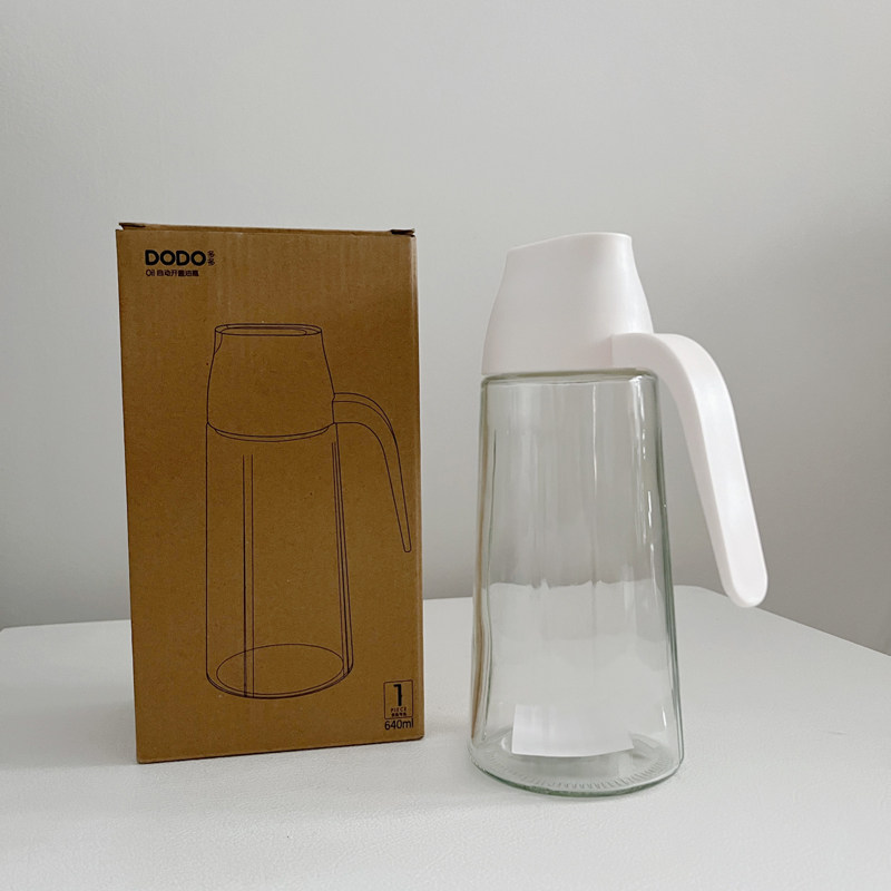 Glass oil pot automatic opening and pouring oil anti-leakage oil bottle 640ml large-capacity household soy sauce bottle food grade