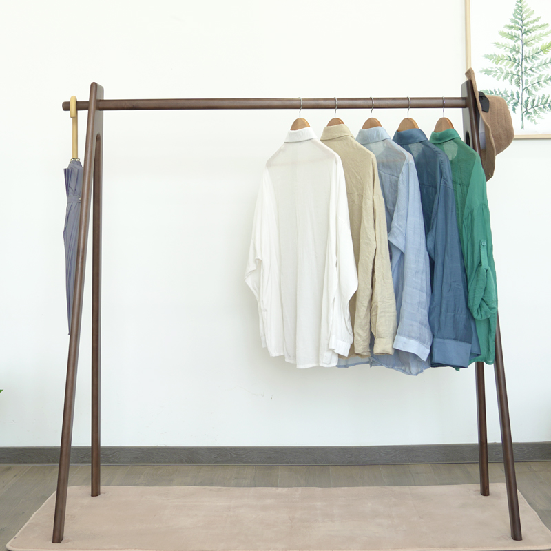 Solid wood hanging clothes hanger clothes hat rack Easy wood indoor clothes hanger rods Home clothes racks clothes hanger floor bedrooms
