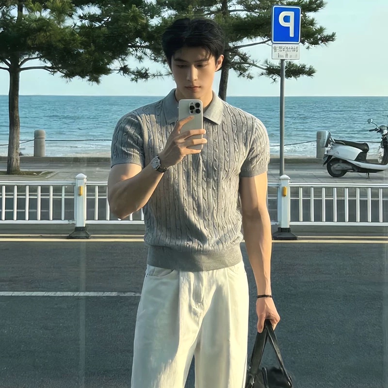 Old Money Style Cool Silk Knit Polo Shirt for Men, Breathable and Slim-Fitting Short-Sleeve Twist-Knit Jacquard Sweatshirt Old Money Style Cool Silk Knit Polo Shirt for Men, Breathable and Slim-Fitting Short-Sleeve Twist-Knit Jacquard Sweatshirt