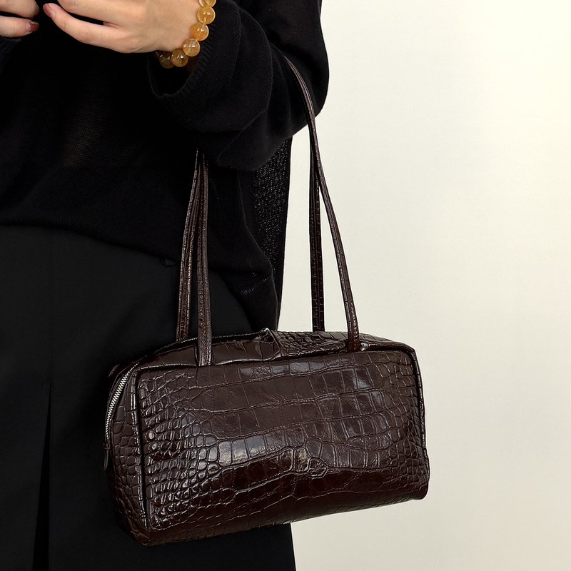 Yuzhi 2026 Autumn New Collection First Layer Cowhide Crocodile Pattern Vintage Boston Simple and Sophisticated Tote