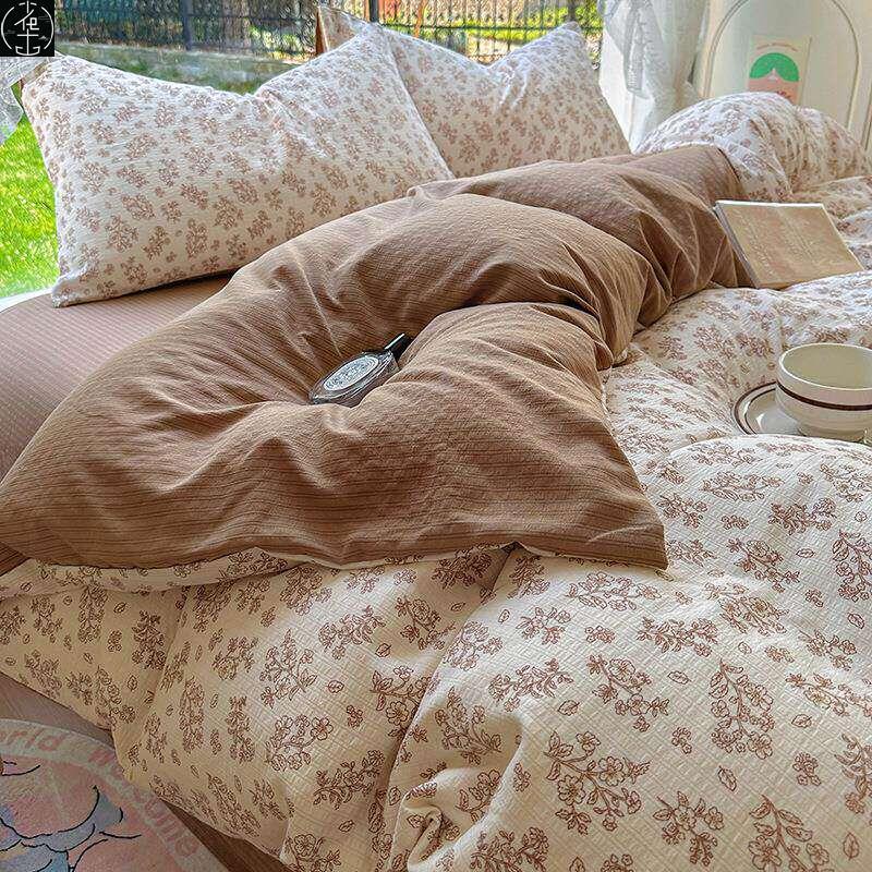 Quilt Bedsheet Bedcovers Duvet Sheets Bed Set Bedding Cover