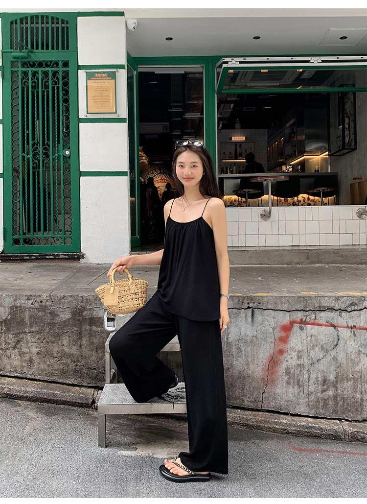 Топы/майки pusumede 黑色吊带背心女夏外穿宽松露背小衫设计感小众无袖上衣
