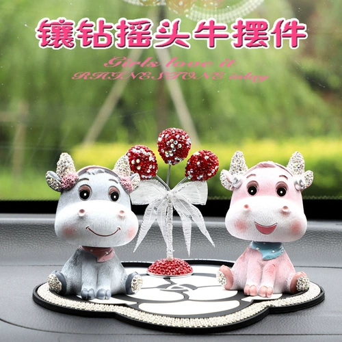 Инкрустированные бриллиантами корова, поднимающаяся, мультяшные милые автомобильные украшения для девочек, центральная консоль, украшение интерьера автомобиля, зодиак, благоприятные украшения для торта