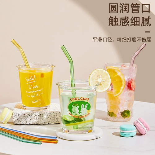 Стеклянная одноразовая трубочка, упаковка, термос со стаканом, чай с молоком