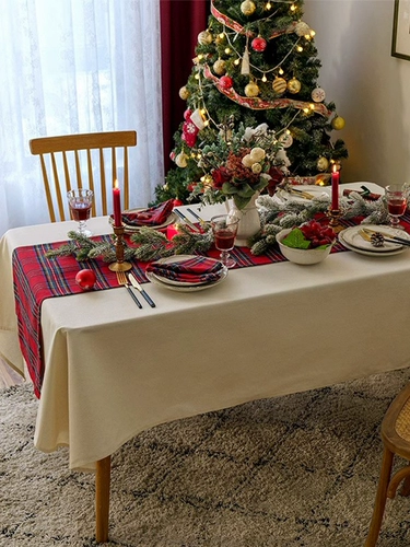 Рождественский красный и зеленый настольный флаг Новая китайская подушка для еды Рождественская прямоугольная ткань Семейная декоративные принадлежности сетка в северном стиле