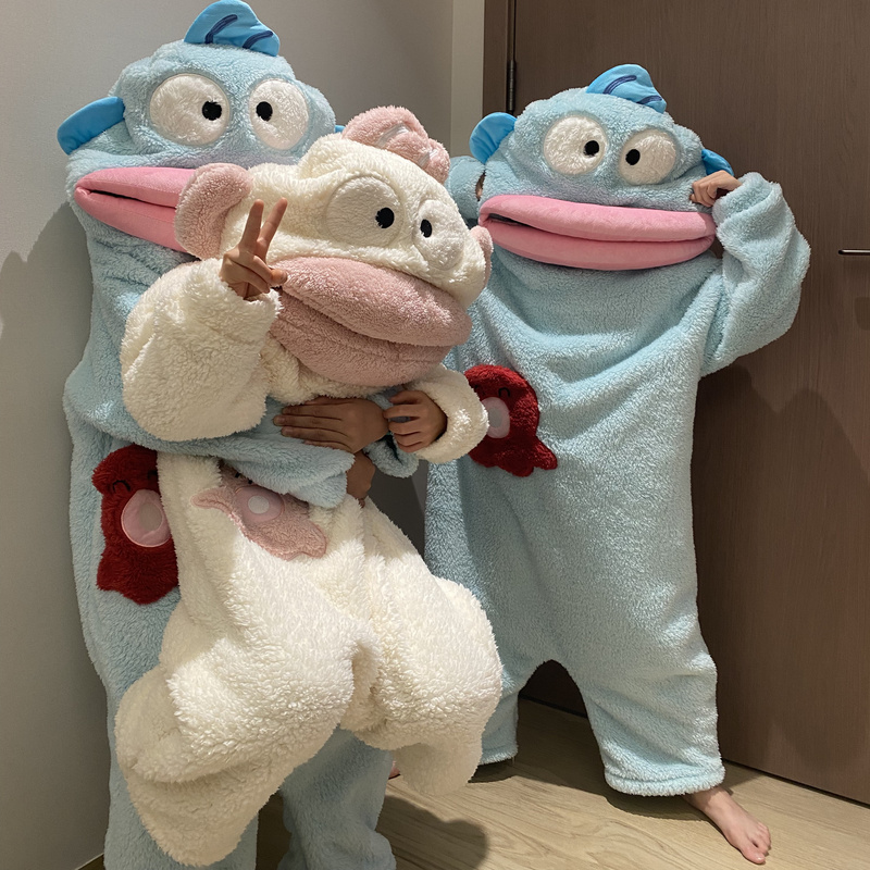 Children's Ugly Fish One-Piece Pajamas for Girls, Winter Coral Fleece Couple's Robe, Thickened and Oversized, Quirky and Cute Nightgown