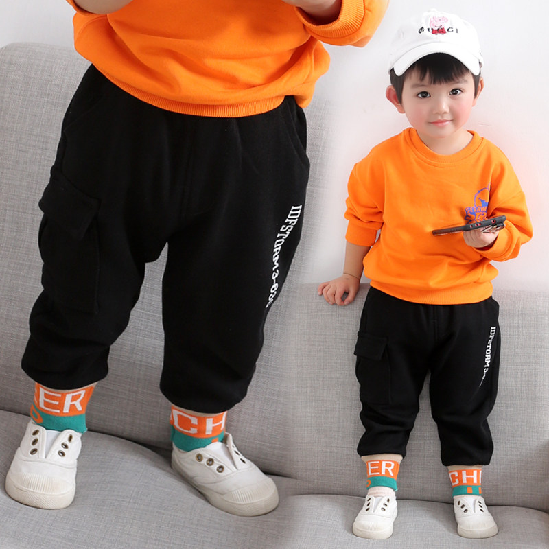 Baby pants spring and autumn new boys 8 months baby casual pants 1 year old 2 can open the crotch butt pants to wear outside