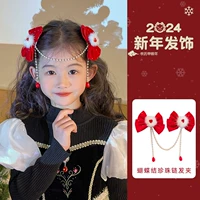 24 # зажим с кисточкой из белого мехового шарика и жемчуга