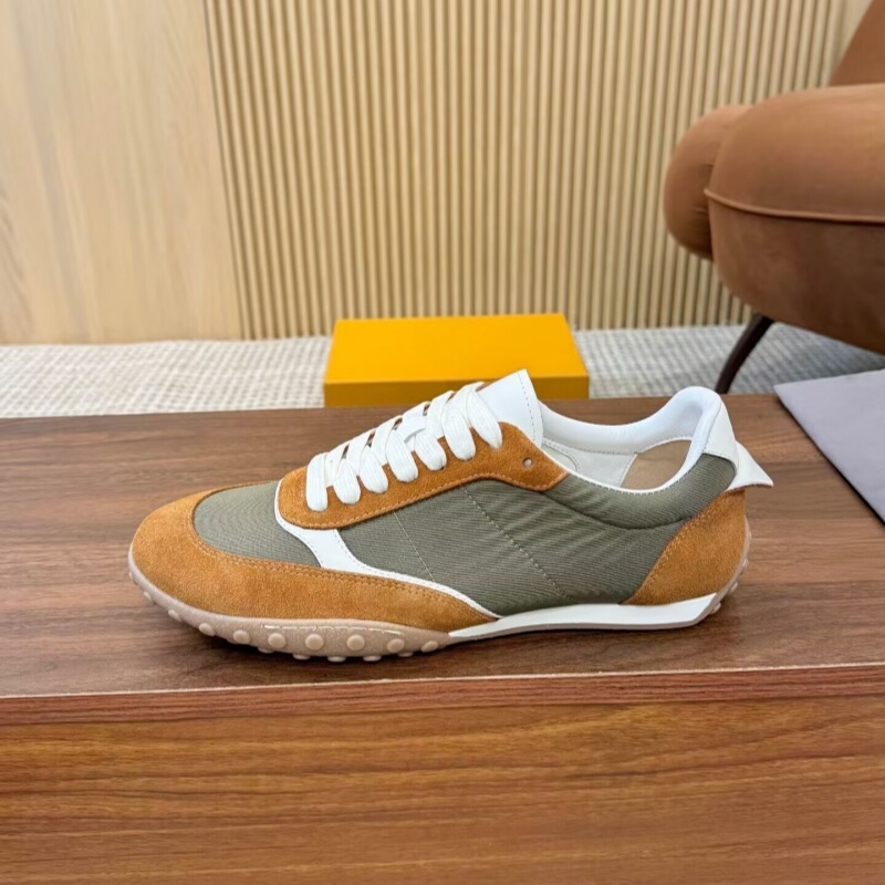 European Genuine Leather Breathable Men's Shoes 2026 Autumn Lightweight Casual Shoes Versatile Color-Blocking Sneakers Non-Slip Board Shoes White Shoes