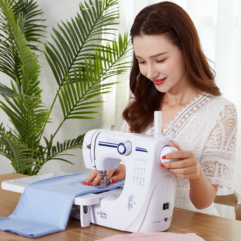 Electric Mini Small sewing machine Desktop with lock edge Home multifunction eat thick automatic old style clothes