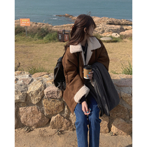 White water women suede coffee color short coat womens spring and autumn Korean version thickened fur one-piece loose stitching top