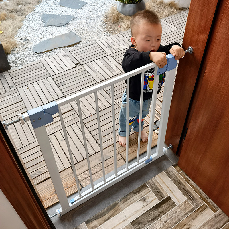 Child protective fence stairwell guardrail baby safety door fence pet dog fence baby fence isolation free of punching
