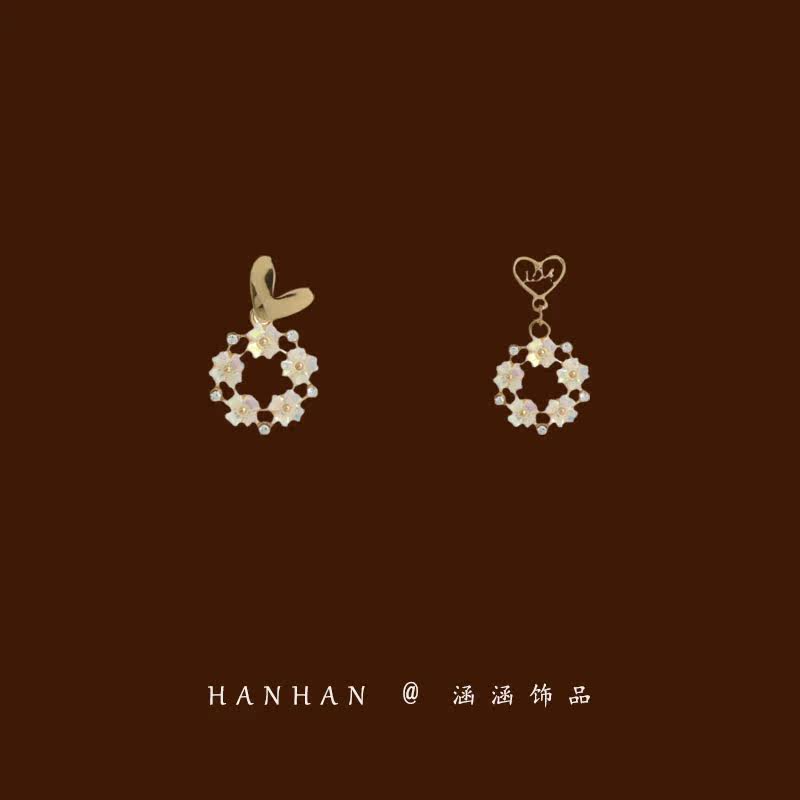 South Korea East Gate Asymmetrical Love Earrings Love Letters Flowers Flash Drilling Ear Pin Temperament Brief Daily Earwear