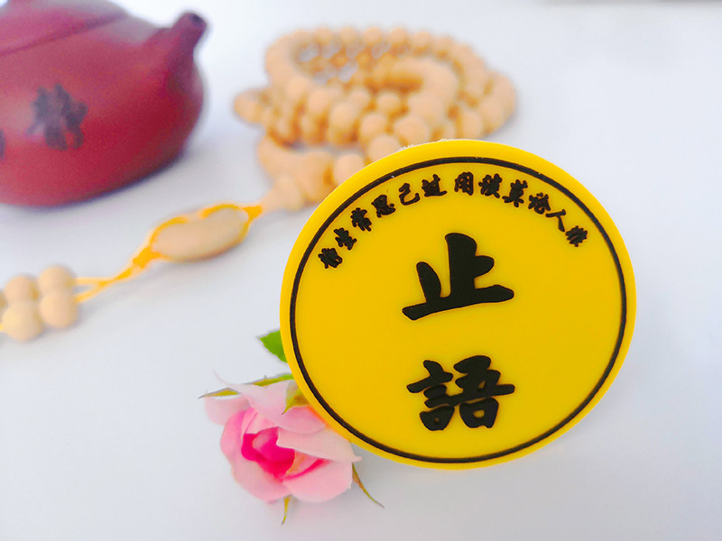 Stop language fashion retractable Mobile phone airbag bracket soft rubber creative knot gift