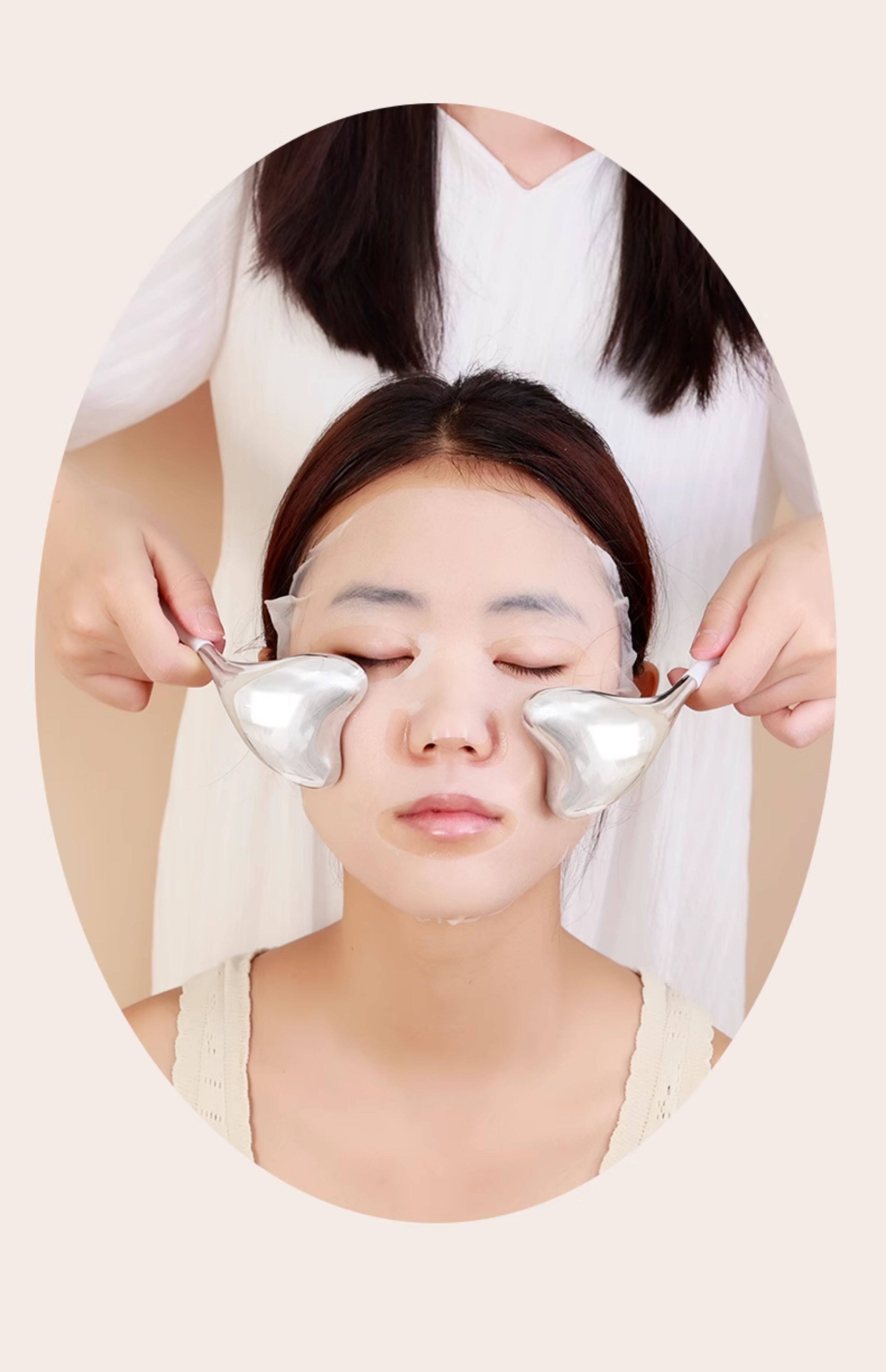 Brainbowe Brainbow Ice Spoon Facial Massager - Lifting & Reduzierung von Schwellungen