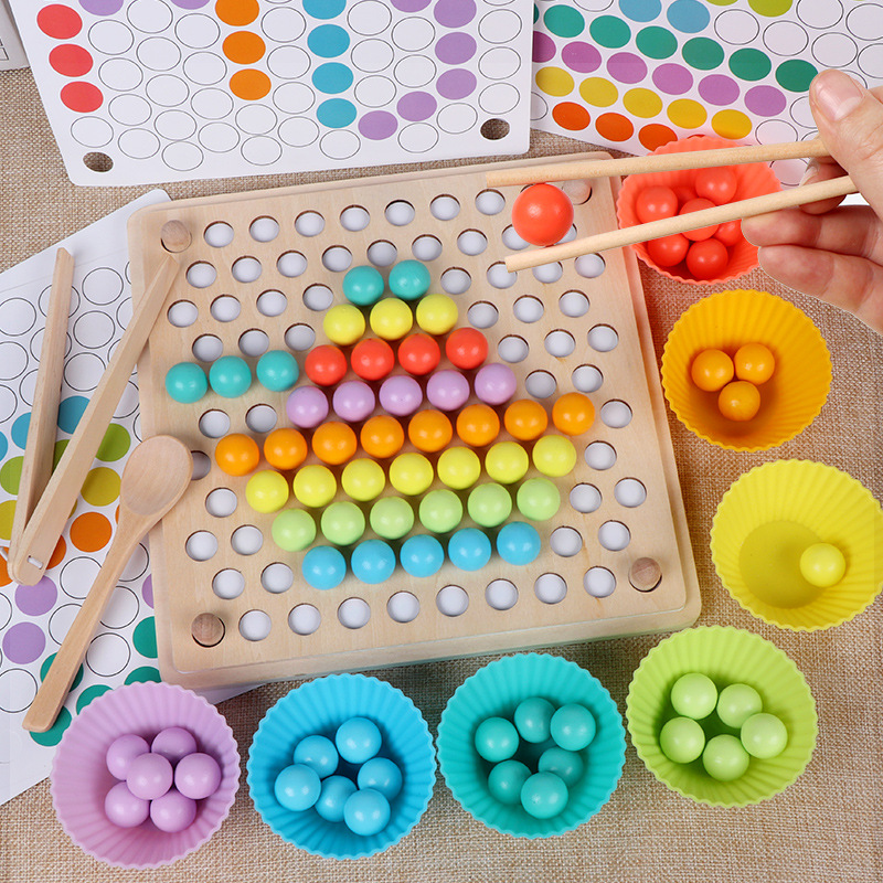 Montessori teaching aids early education clip beads game educational toys children Montessori practice chopsticks clip marbles training