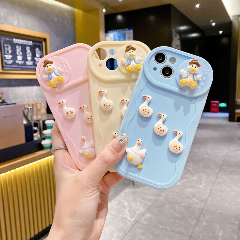Three-Dimensional Cute Little Duck Suitable for iPhone 16 Pro Max Apple 16 Phone Case 15Pm Sliding Lens Cover 14Plus Solid Color 13Pro Full Coverage Anti-Drop 12/11 Camera Protection