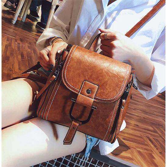 If the wind 2020 new post-shoulder bag women small scapegoat New women's bag Obliquely Satchel Fashion 100 Fashion 100 Hitch Female single shoulder bag