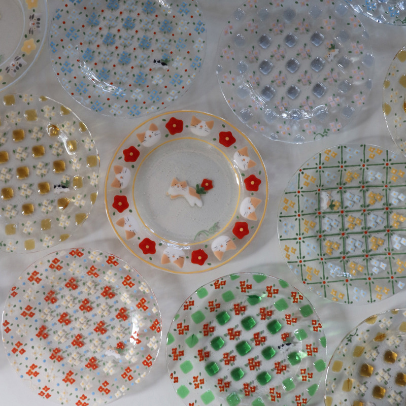 Wild Bud X Sansan Handmade Glassware Handmade Glass Utensils Small Dog Fruit Plate Jewelry Plate Square Plate Wild Bud X Sansan Handmade Glassware Handmade Glass Utensils Small Dog Fruit Plate Jewelry Plate Square Plate