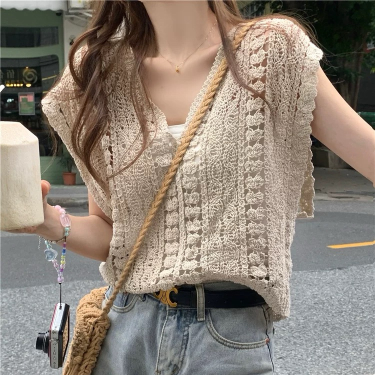 Hollow Crochet Knitted Vest for Women, Summer Loose-Fitting Outerwear, V-Neck Sleeveless Waistcoat, Short Top