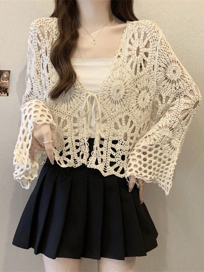 Crochet Hollow-Out Knit Sun Protection Shirt for Women, Summer Thin Bohemian Versatile Long-Sleeved Short Top Cover-Up