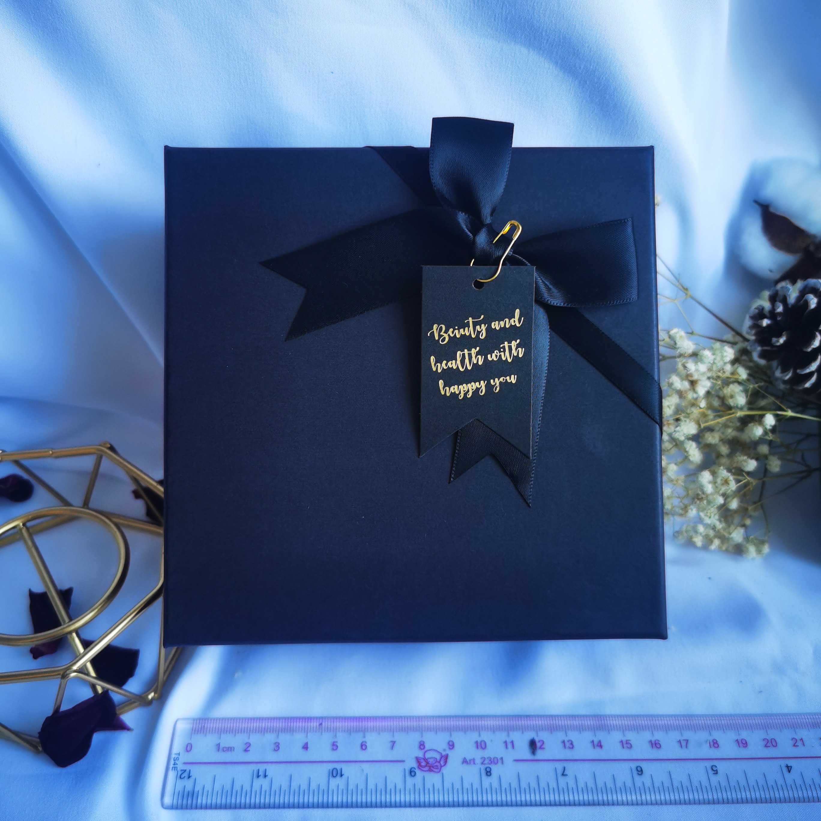 浅蓝漆盒配金– Addison Ross Ltd UK, image size:2736x2736