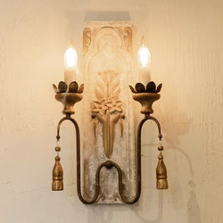 French-Style Vintage Carved Wall Lamp, American Country-Style Distressed Solid Wood Wall Lamp, Bedroom Bedside Corridor Decoration Double Candle Lamp