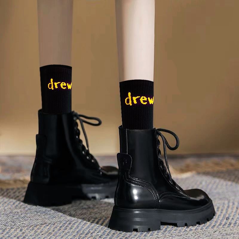 Women's Cotton Socks for Wearing with Martin Boots, Trendy 2024 New Autumn and Winter High-Waisted Mid-Calf Socks for Girls to Wear with Shark Pants Women's Cotton Socks for Wearing with Martin Boots, Trendy 2024 New Autumn and Winter High-Waisted Mid-Calf Socks for Girls to Wear with Shark Pants