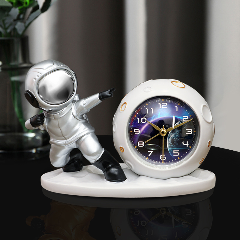 Child Astronaut Boy Alarm Clock Home Light Lavish Desktop Seating Belling-room Decorated Astronaut Clock Swing Piece-Taobao