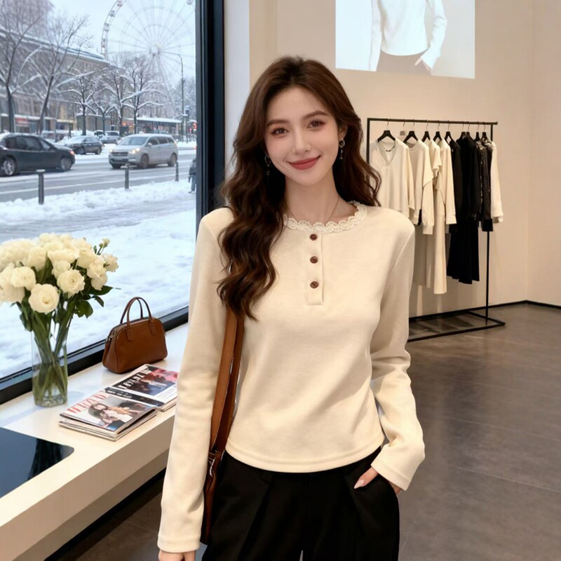 Korean-Style Beautiful Lace-Trimmed Long-Sleeve T-Shirt, 2026 Autumn Collection, Plus-Size Design for Slightly Plump Women, Unique and Stylish Top Korean-Style Beautiful Lace-Trimmed Long-Sleeve T-Shirt, 2026 Autumn Collection, Plus-Size Design for Slightly Plump Women, Unique and Stylish Top