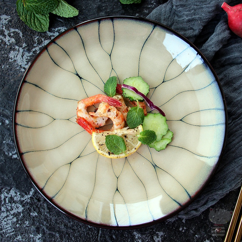 Japanese and high - grade variable glaze ceramic plates of sushi, eat dish dish restaurant all the raw material
