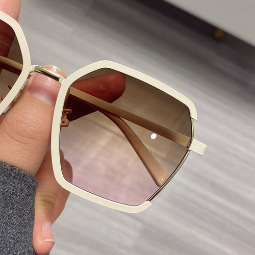 Брендовые летние солнцезащитные очки, изысканный стиль, коллекция 2023, защита от ультрафиолета, по фигуре