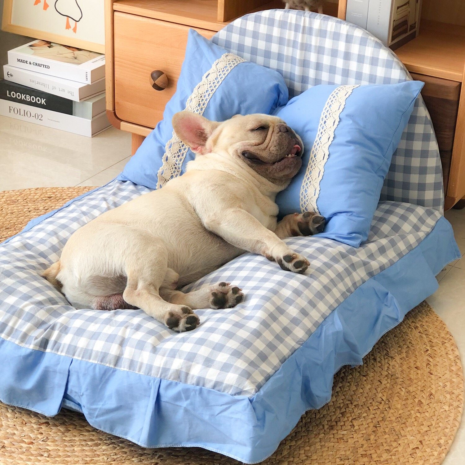 Dog Bed Cat Bed Princess Bed Pet Nest Medium-sized Small Dog Sleeping Teddy Supplies Dogs Used Infighting Sofa