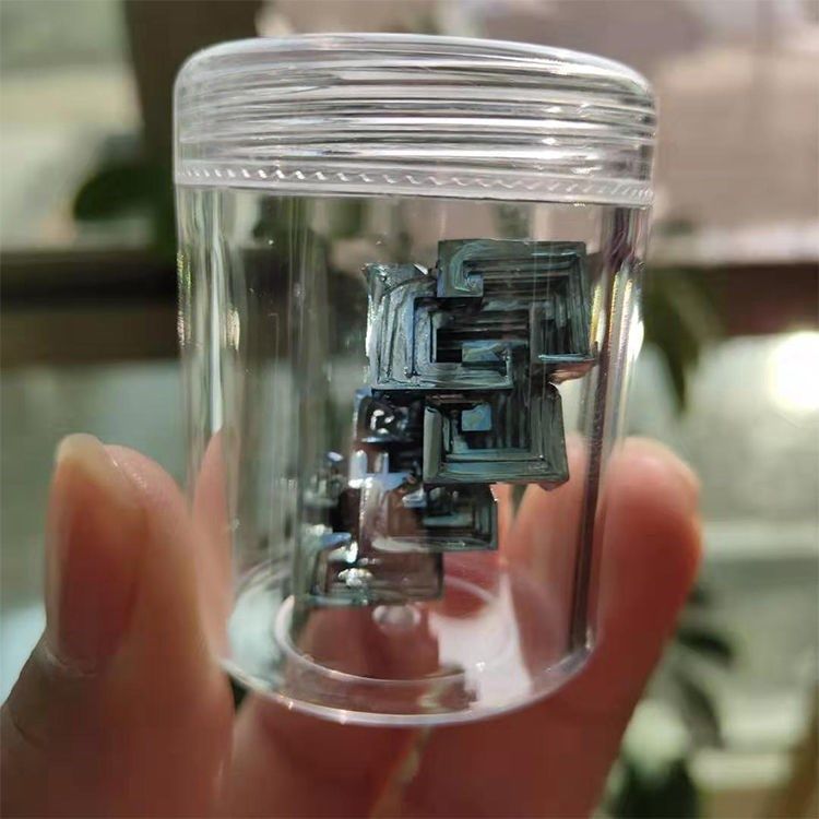 Exploring Nature Beautiful ore Bismuth Ore Bismuth Crystal Rare Metal Chemical Elements Collection Specimen Mine-Taobao