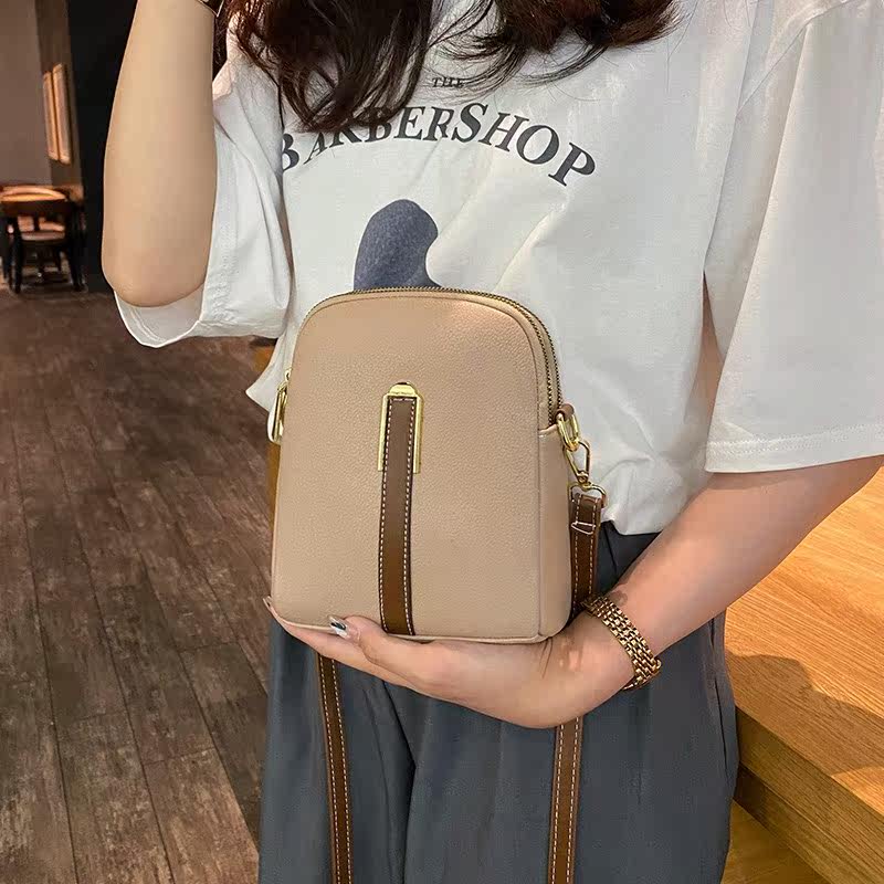Japanese mini bag Korean version of the new fashion trendy women's one-shoulder messenger vertical soft leather mobile phone bag women's bag